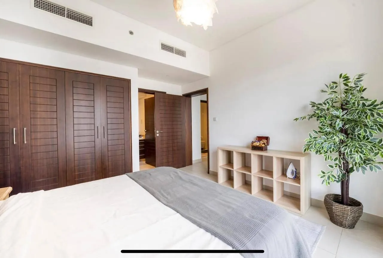 Condo At Heart Of Downtown Next To Burj Khalifa Dubai 0*,  United Arab Emirates